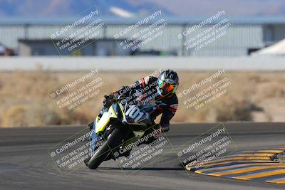 media/Dec-18-2022-SoCal Trackdays (Sun) [[8099a50955]]/Turn 4 (1pm)/